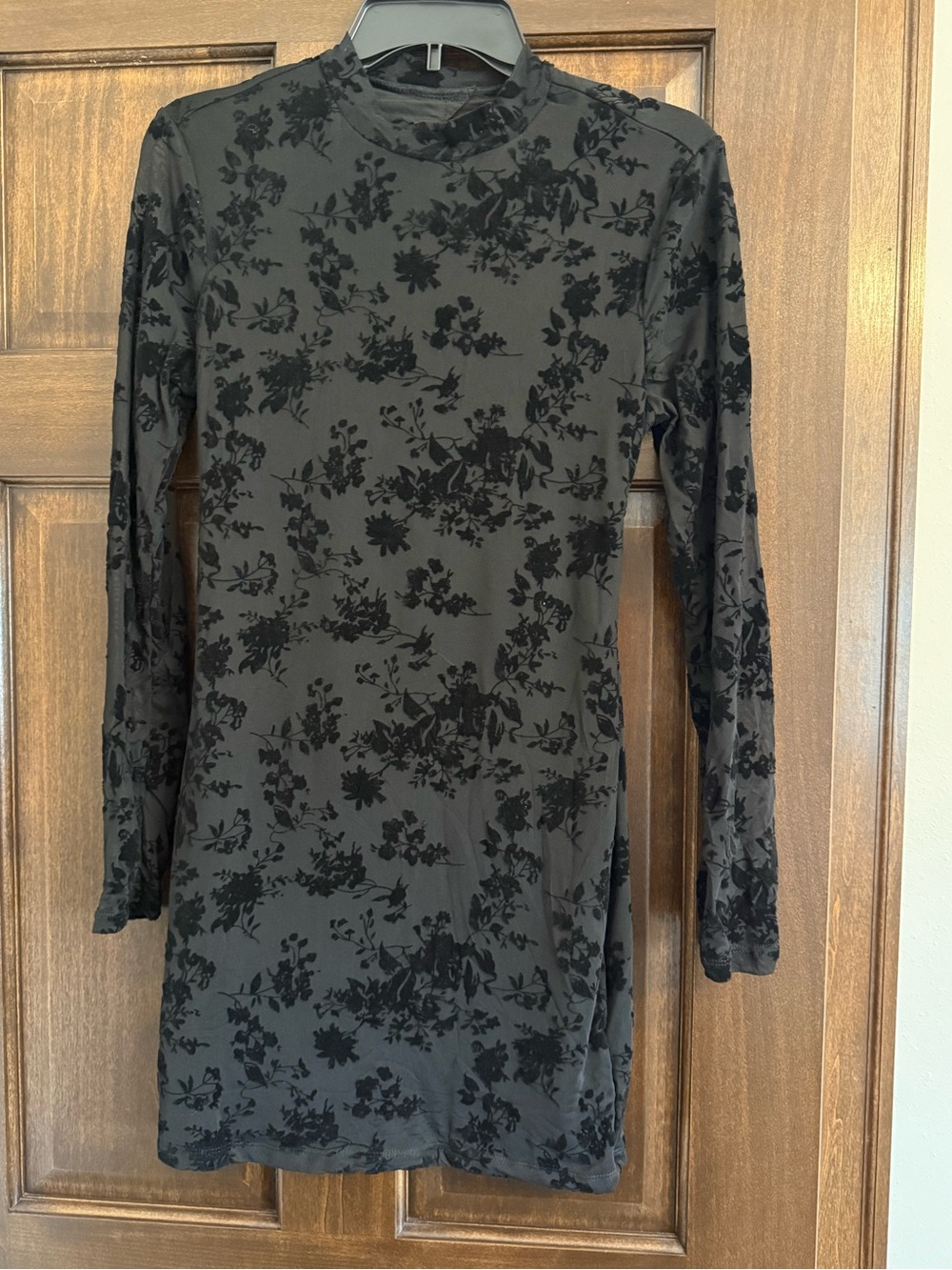 SHEIN Black Long Sleeve Velvet Burnout Floral Mini Dress